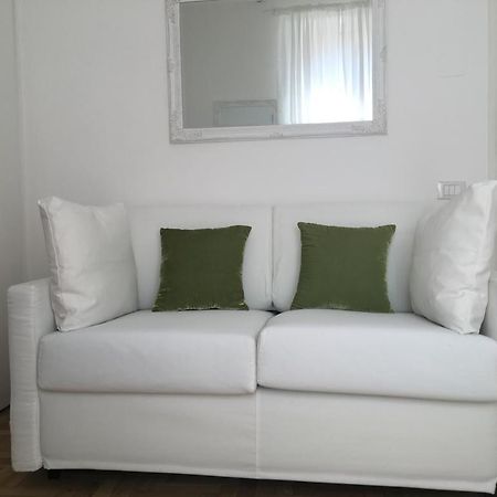 Erida 2 Apartment Spanish Steps Рим Екстер'єр фото